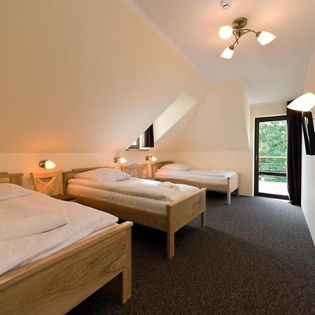 Dworek Staropolski Poznań Extérieur photo