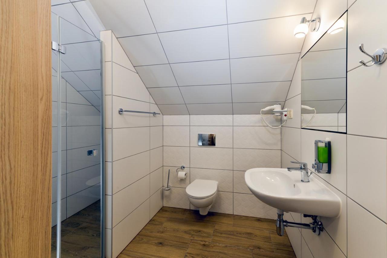 Dworek Staropolski Poznań Extérieur photo
